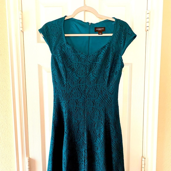 Liz Claiborne Career, Hunter Green Lace Dress, Size 6 - Picture 1 of 7